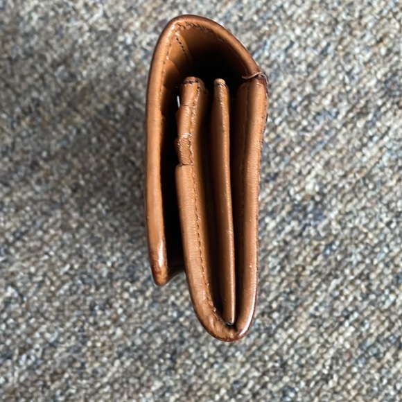 Burberry Tan and Black Wallet with Classic Check Design - Picture 4 of 15